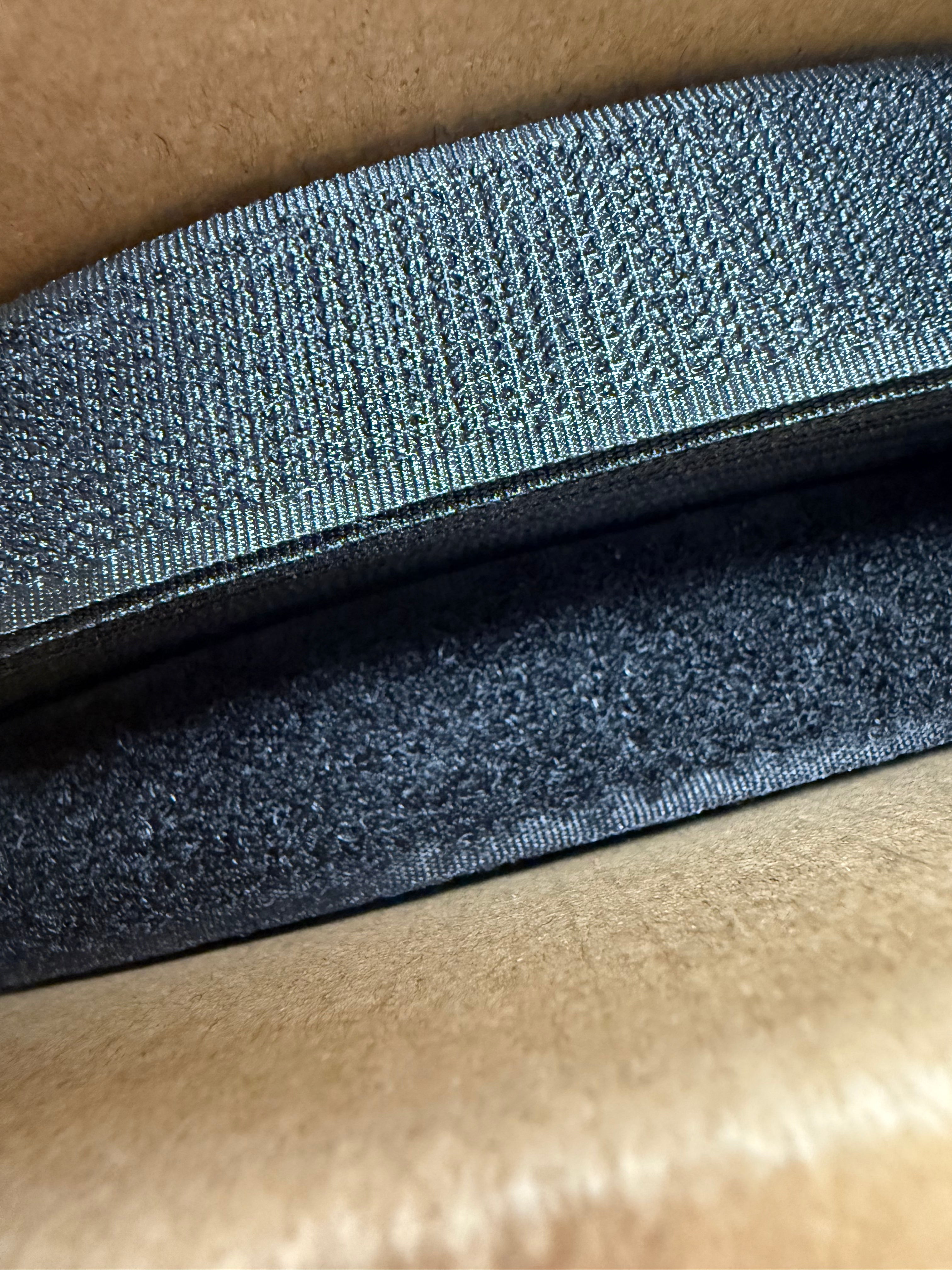 Velcro Black