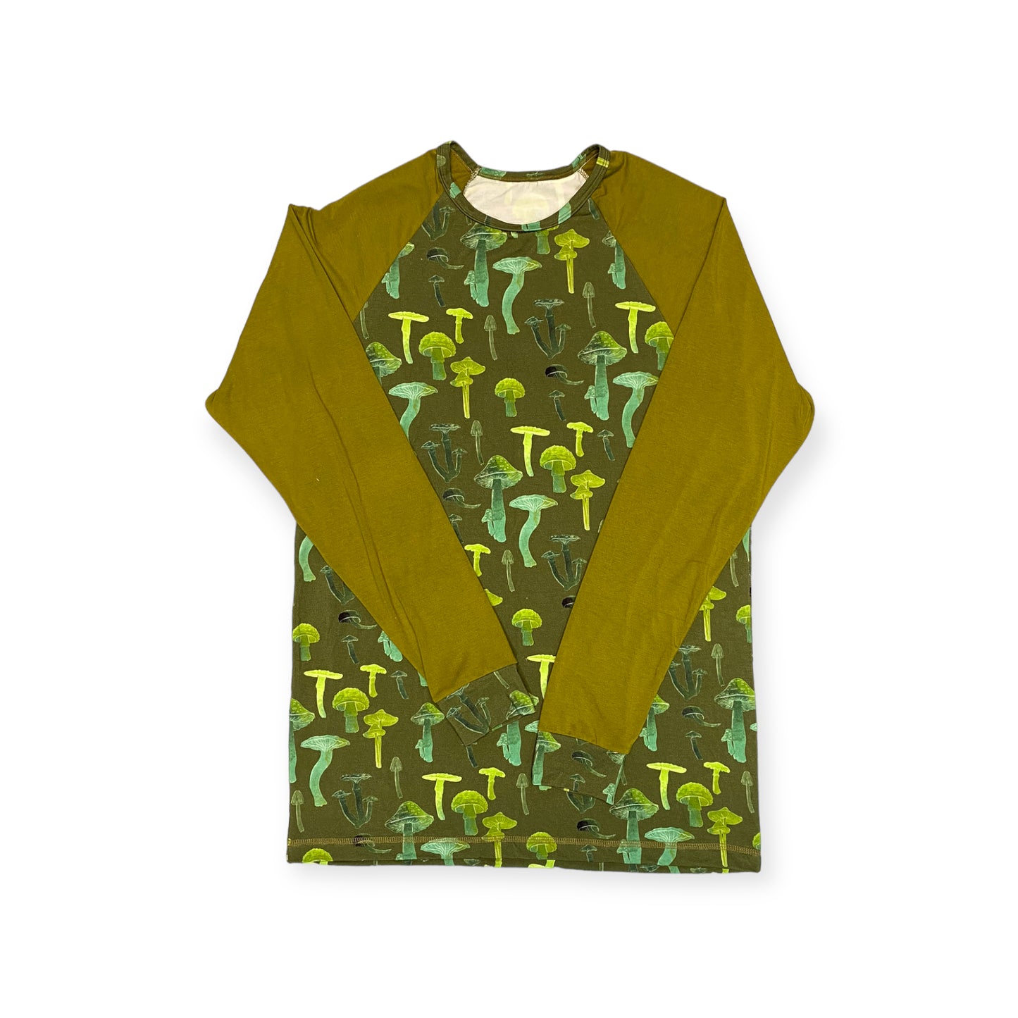 Men's Raglan T-Shirt. Long Sleeve. Olive Mushroom