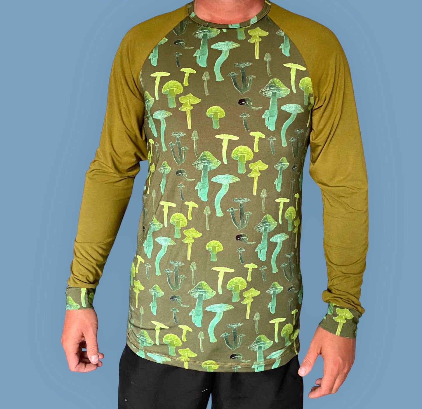 Men's Raglan T-Shirt. Long Sleeve. Olive Mushroom